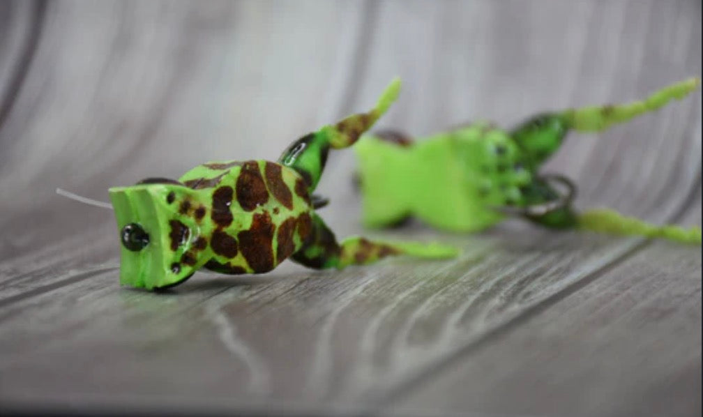 FlySkinz Frog w/ weed guard